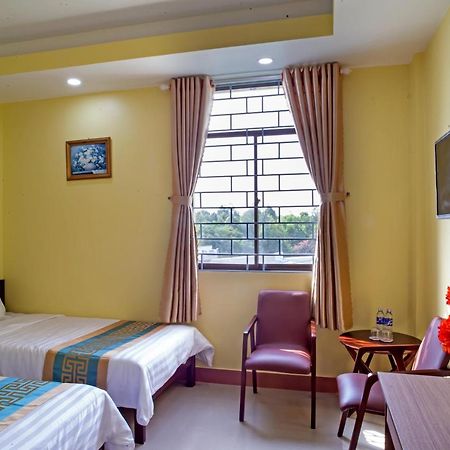 Ngoc Linh Motel Ap Vinh Dong Exteriör bild