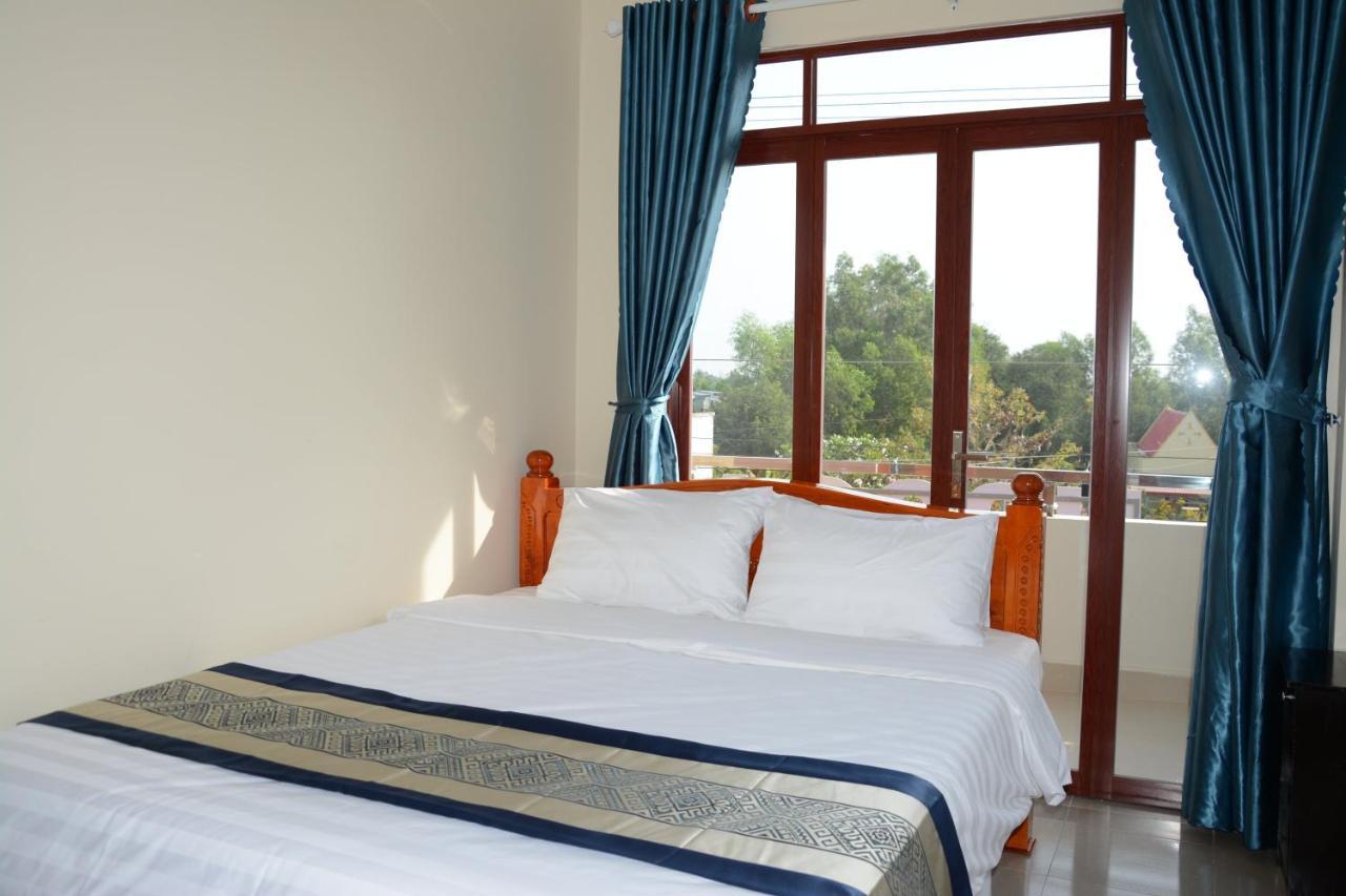 Ngoc Linh Motel Ap Vinh Dong Exteriör bild
