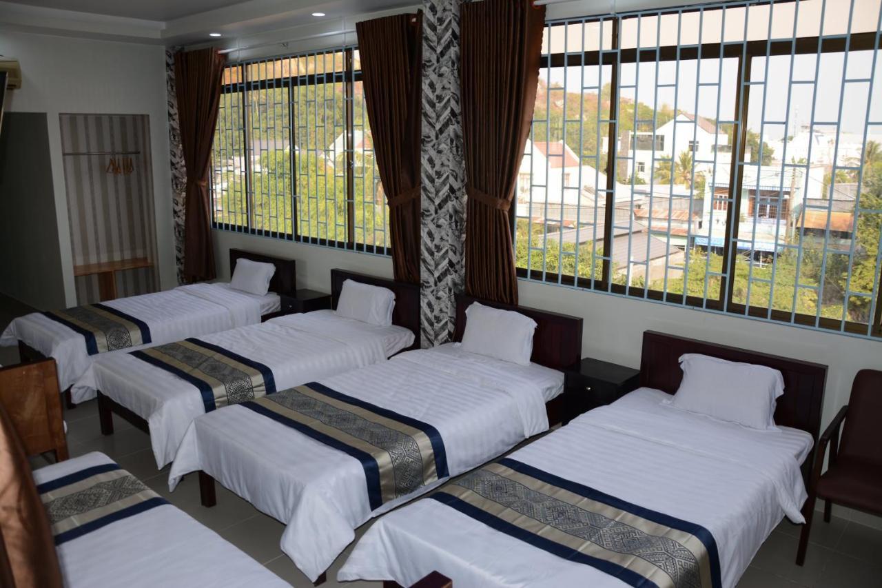 Ngoc Linh Motel Ap Vinh Dong Exteriör bild